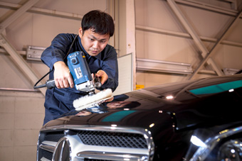 専任スタッフによる磨き その1